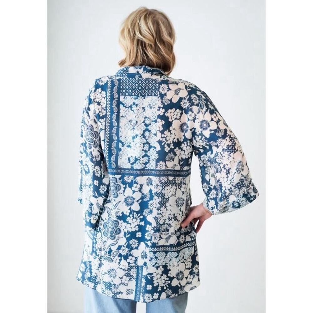 NWT Johnny Was Sollei Tunic Top Size S Blue VNeck Boho Chic Flowy Gypsy Bohemian